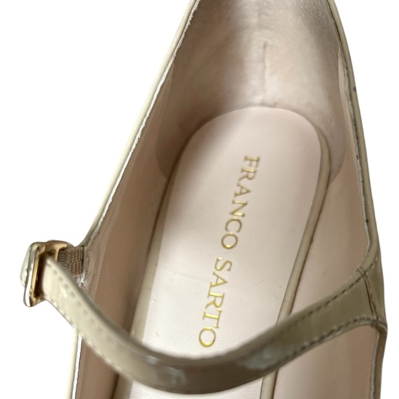 🌟 Franco Sarto Patsy Mary Jane Leg Elongating Nude Wedge Heels with buckle 9.5 - Picture 2 of 11
